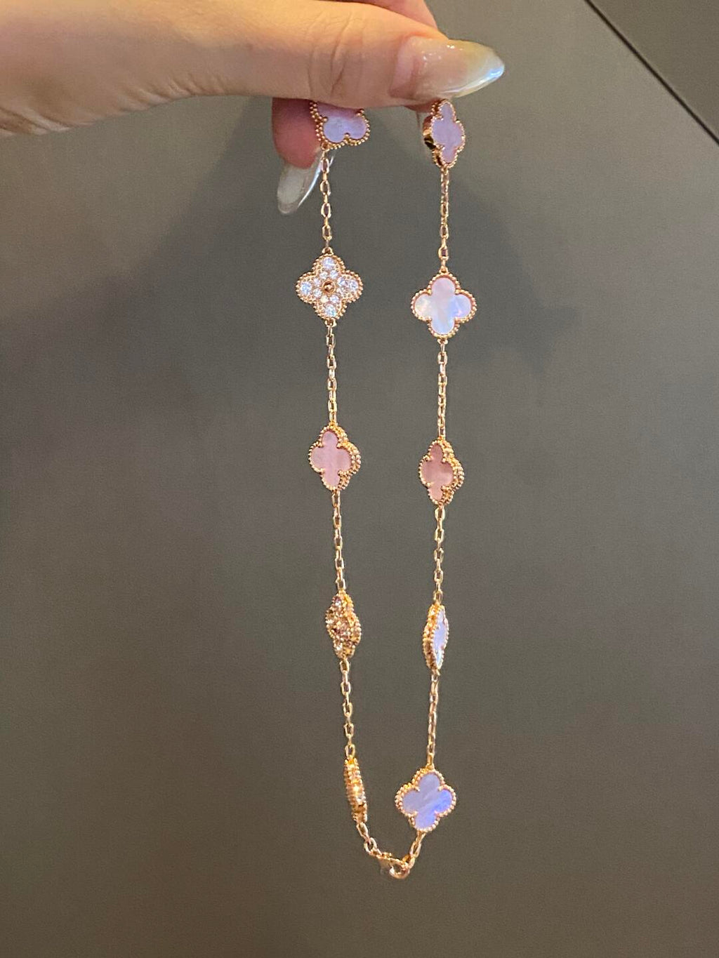 [Luxe]CLOVER 10 MOTIFS DIAMOND PINK MOP NECKLACE