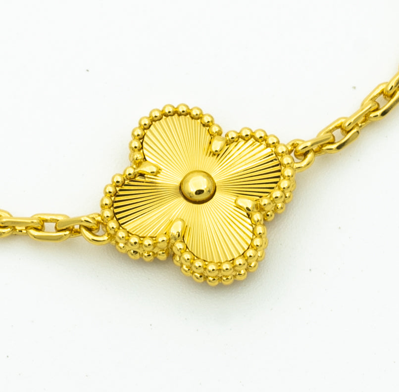 [Luxe] CLOVER 5 MOTIF LASER BRACELET COLLECTION