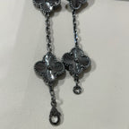 [LUXE JEWELRY]CLOVER 5 MOTIF BLACK BRACELET