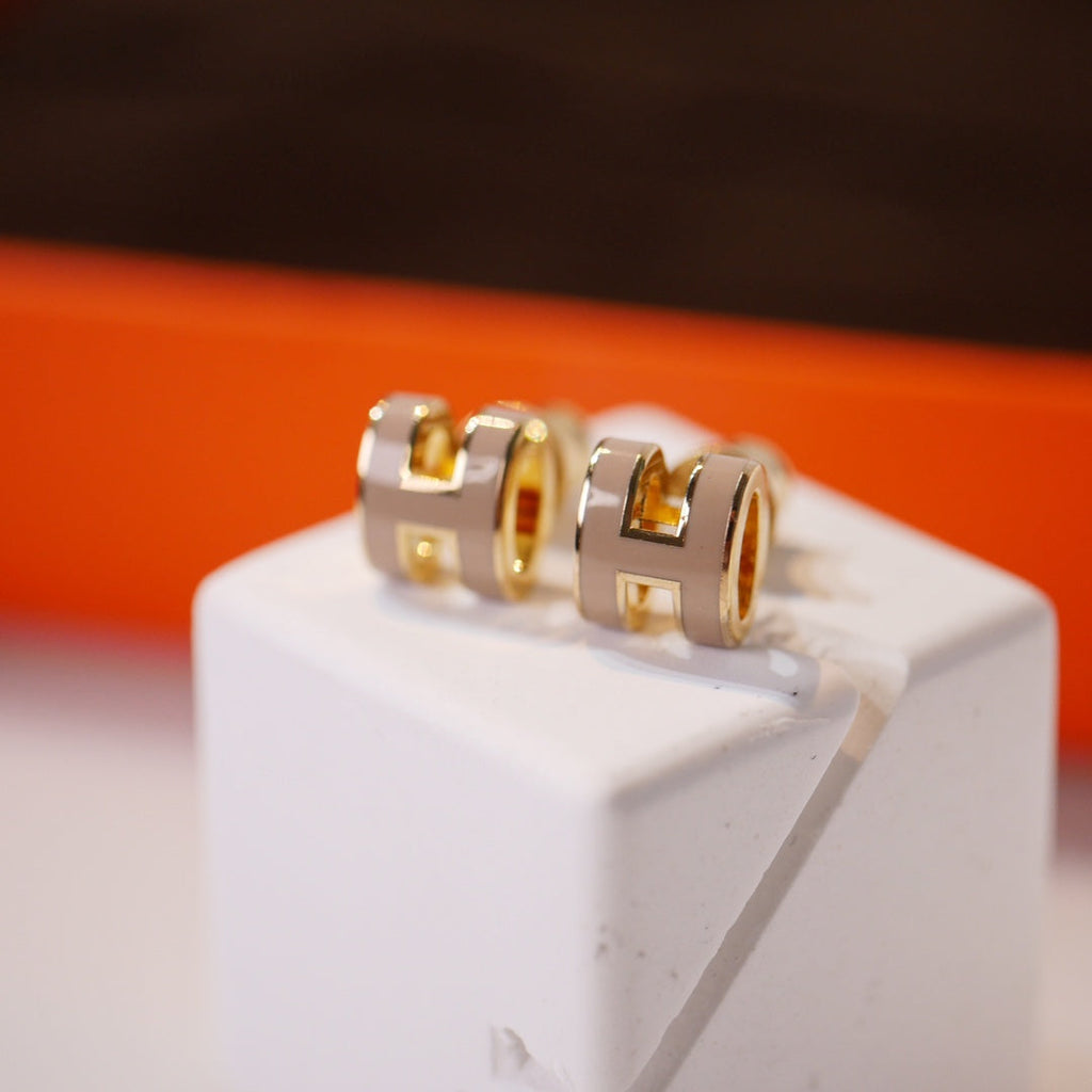 [Luxe]ミニポップHゴールドイヤリンググレー