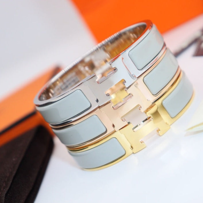 [Luxe]H BRACELET BLEU CLAIR