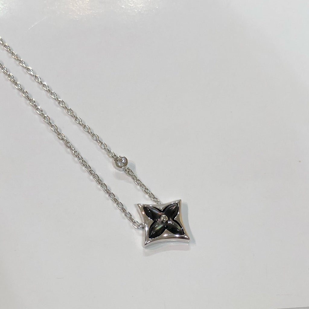 [Luxe]スターブラックモップネックレス