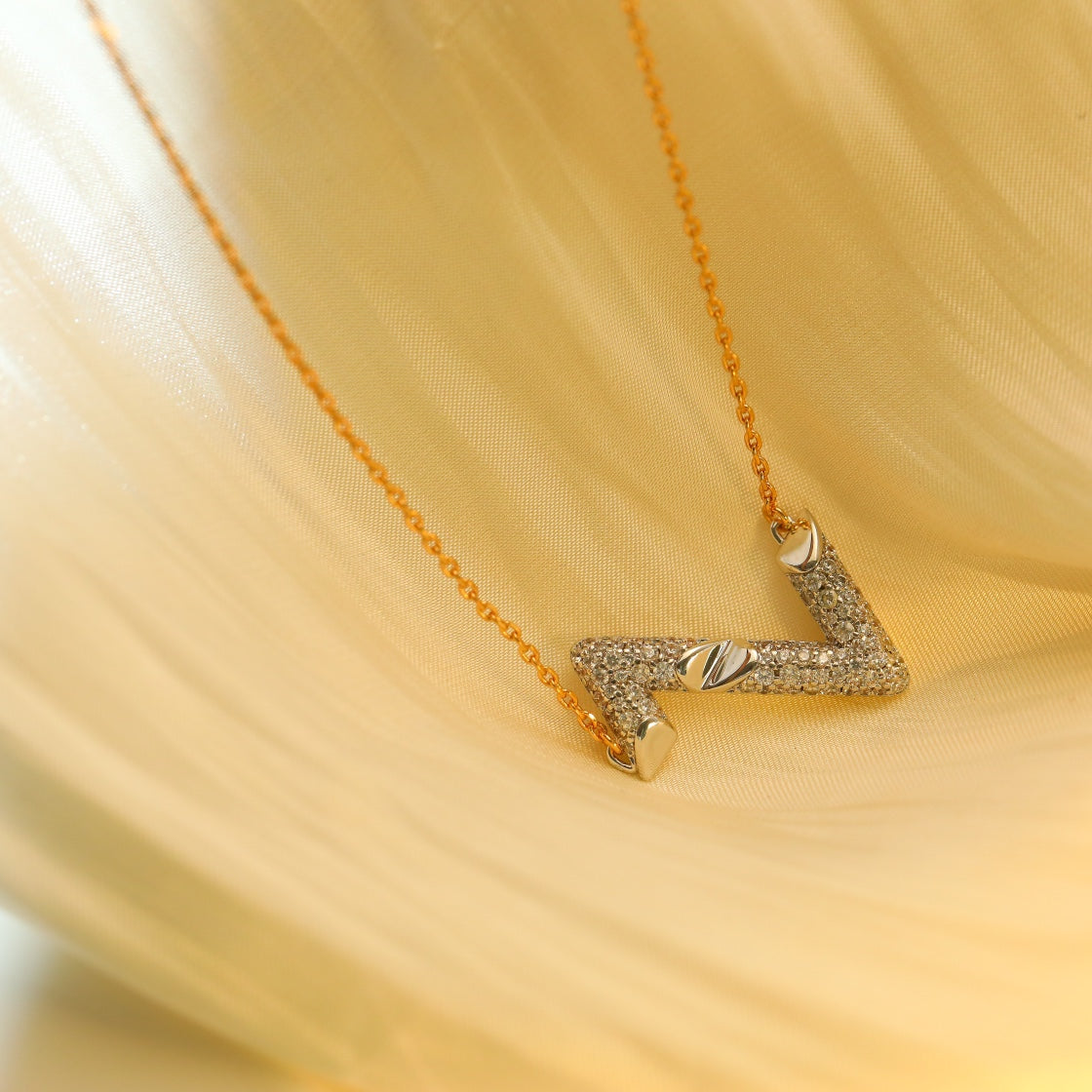 [Luxe]VOLT シルバー ダイヤモンド ペンダントネックレス