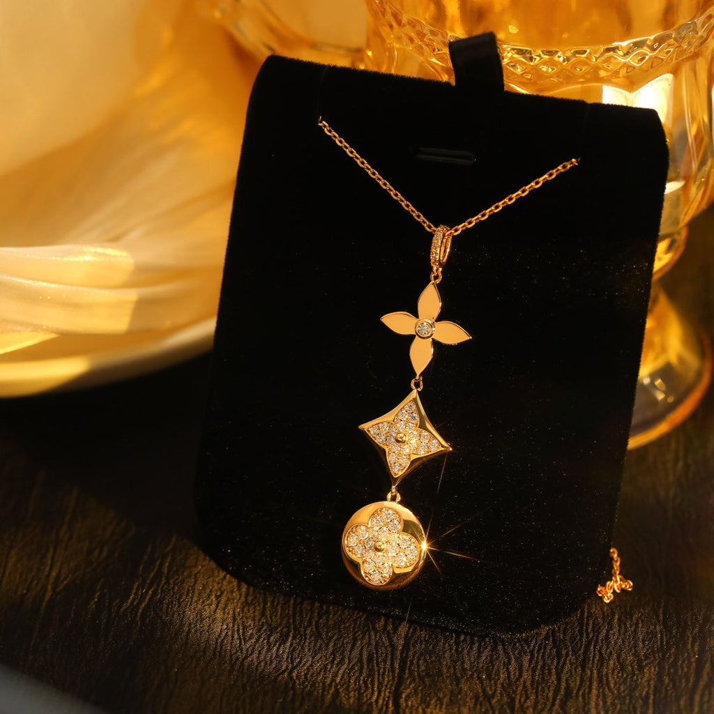 [Luxe] COLLIER EN OR ROSE DIAMANTS ÉTOILE ET SOLEIL