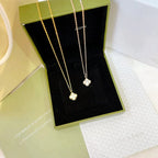 [Luxe]CLOVER MINI 9.5MM WHITE MOTHER-OF-PEARL NECKLACE