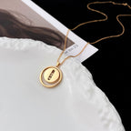 [LUXE]LUCKY MOVE MOP PINK GOLD NECKLACE