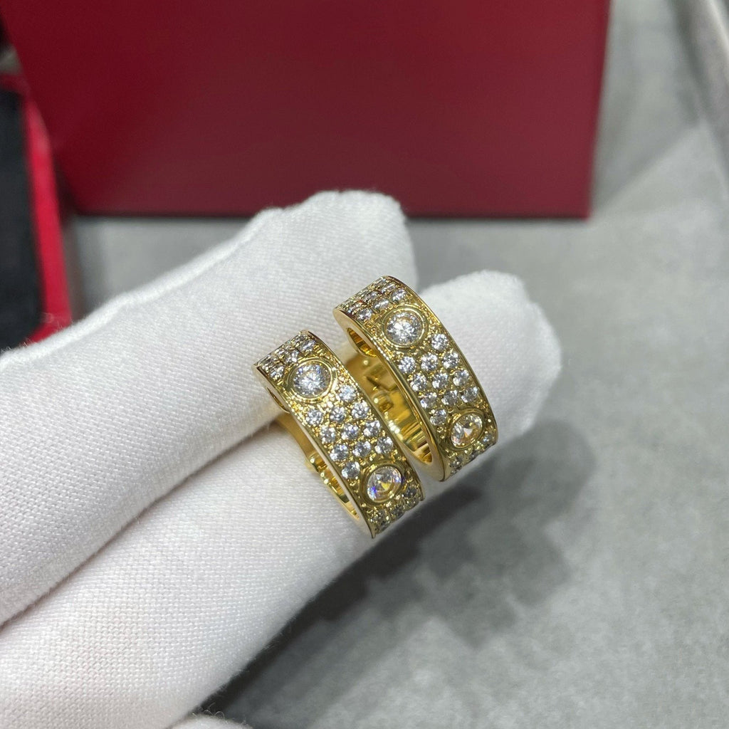 [Luxe Jewelry]LOVE 5.5MM DIAMOND PAVED EARRINGS
