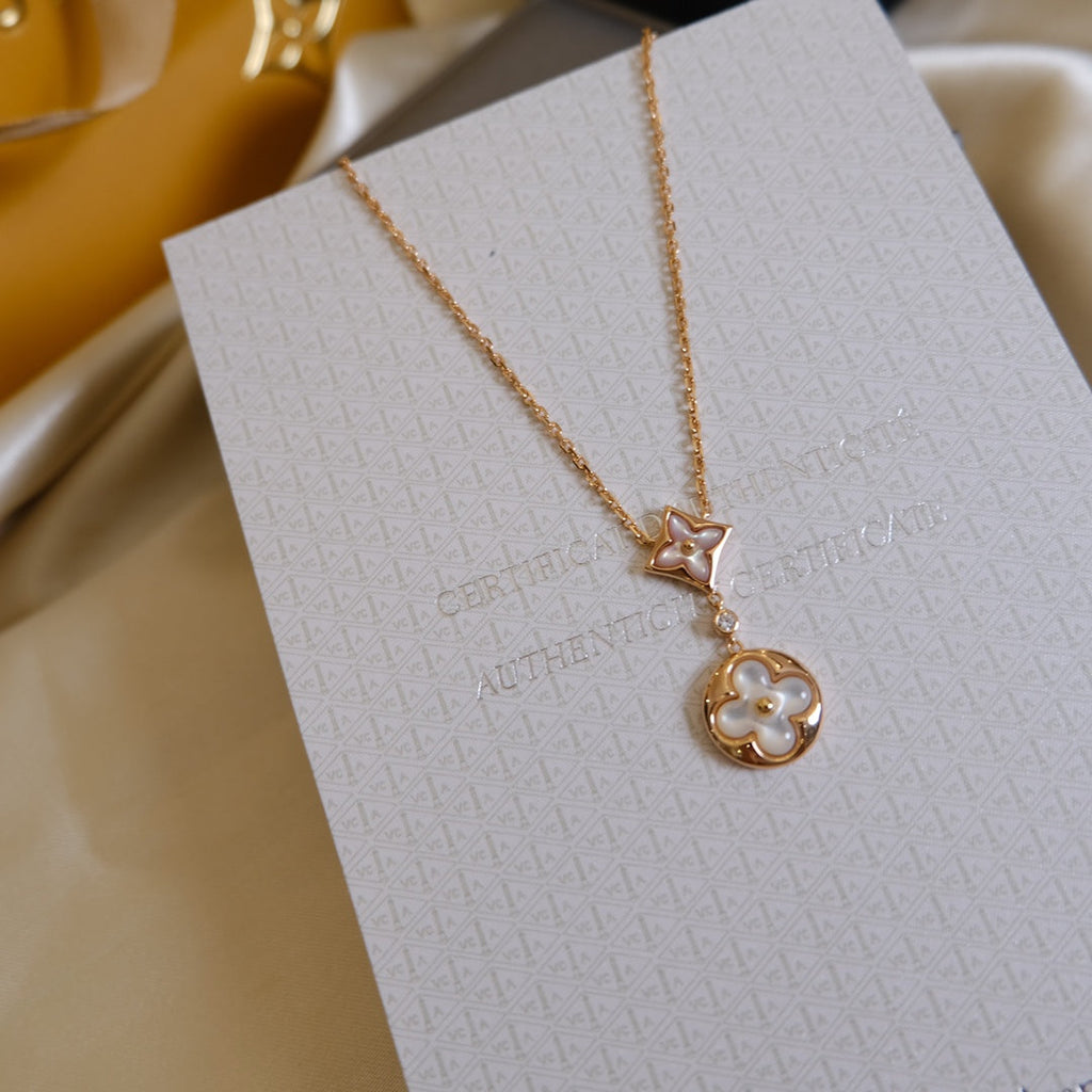 [Luxe] COLLIER EN OR ROSE À 2 MOTIFS ÉTOILE ET SOLEIL BLANC 