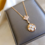 [Luxe] COLLIER EN OR ROSE À 2 MOTIFS ÉTOILE ET SOLEIL BLANC 