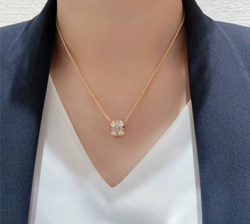[Luxe]BEE LOVE ダイヤモンド パヴェ 3列ネックレス