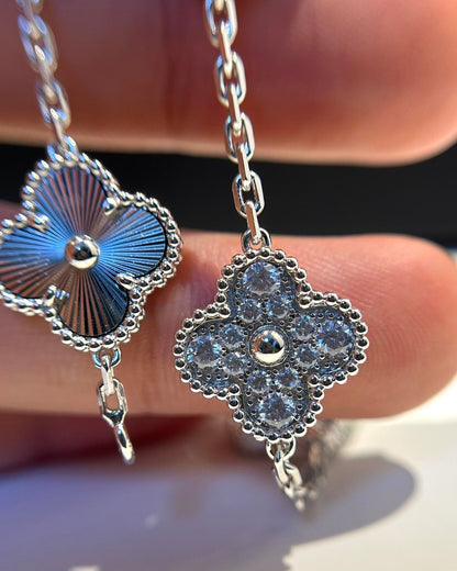 [Luxe] CLOVER 5 MOTIF LASER BRACELET COLLECTION