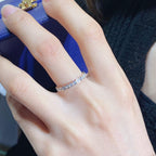 [Luxe] PETITE BAGUE BEE LOVE PAVÉE DE DIAMANTS
