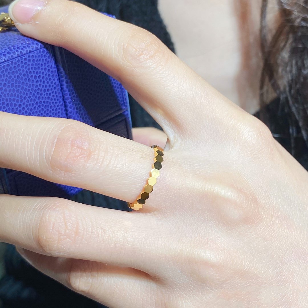 [Luxe] PETITE BAGUE BEE LOVE