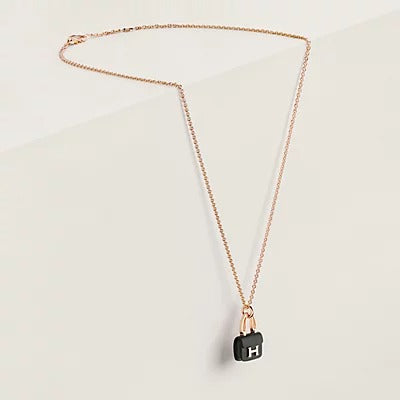 [Luxe] COLLIER PENDENTIF FEMME AMULETTES HM CONSTANCE