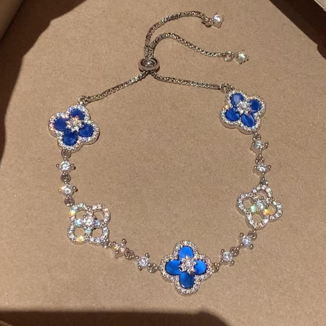 [Luxe]CLOVER 5 MOTIF PINK BLUE RED WHITE BRACELET
