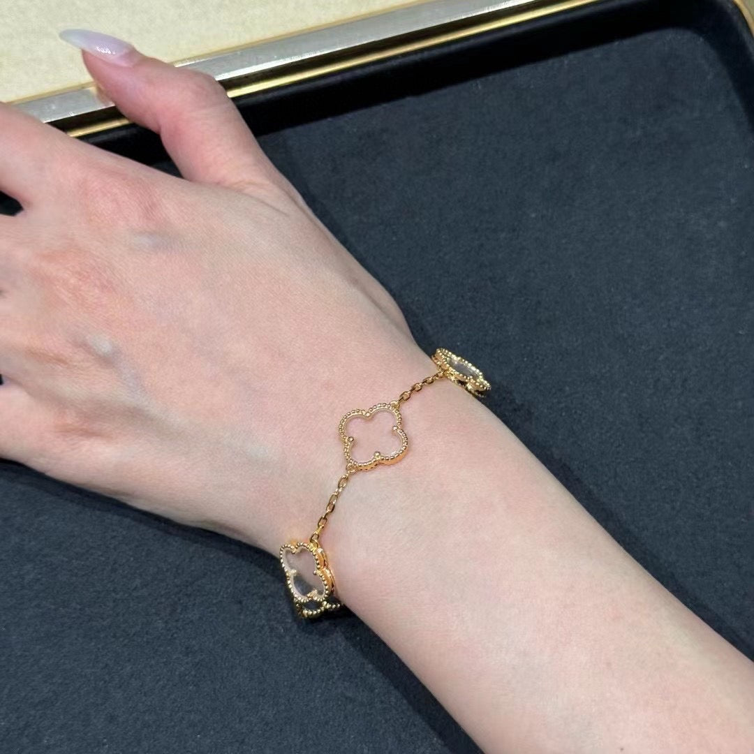 [Luxe]CLOVER 5 MOTIF ROCK CRYSTAL BRACELET