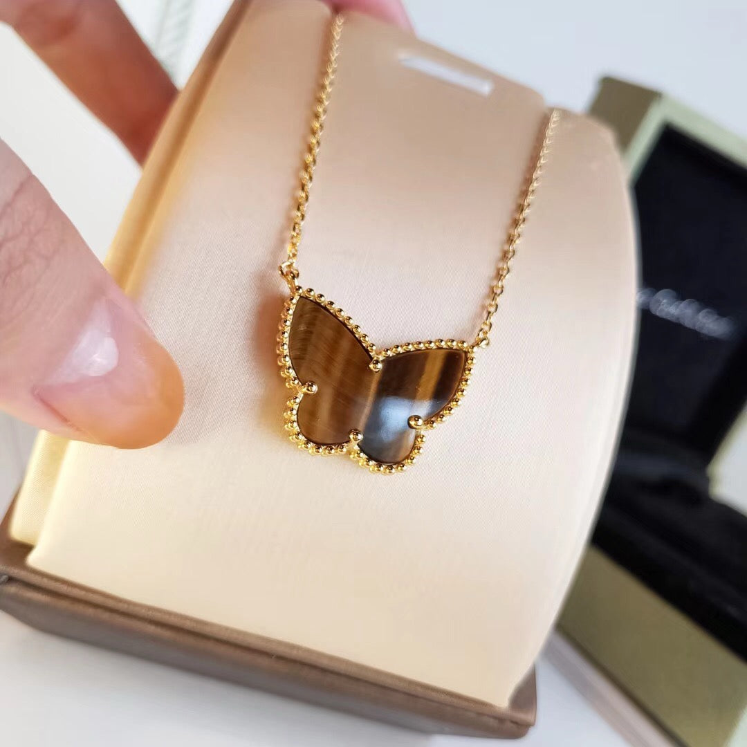 [Luxe] TIGER__ EYE BUTTERFLY NECKLACE