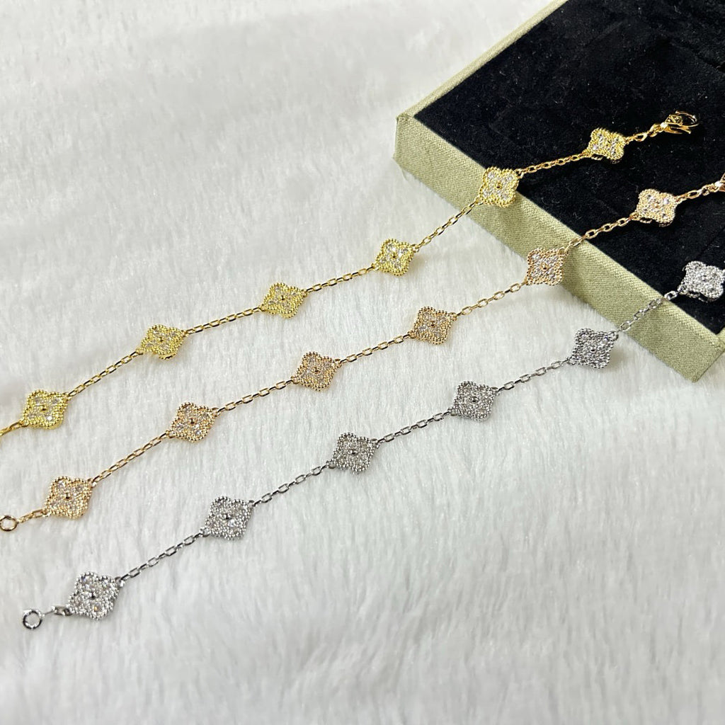 [Luxe]CLOVER 6 MOTIF DIAMOND BRACELET