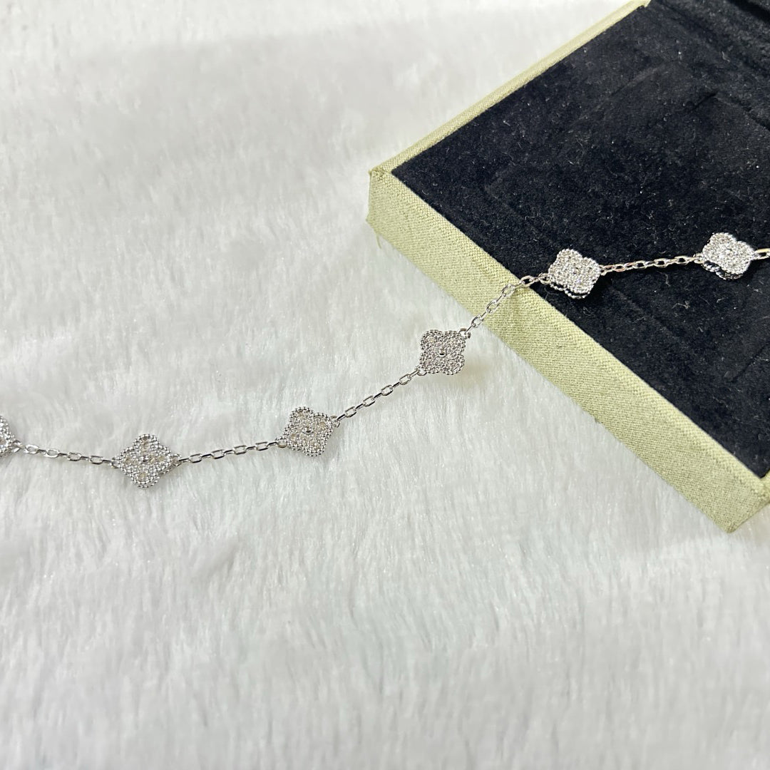 [Luxe]CLOVER 6 MOTIF DIAMOND BRACELET