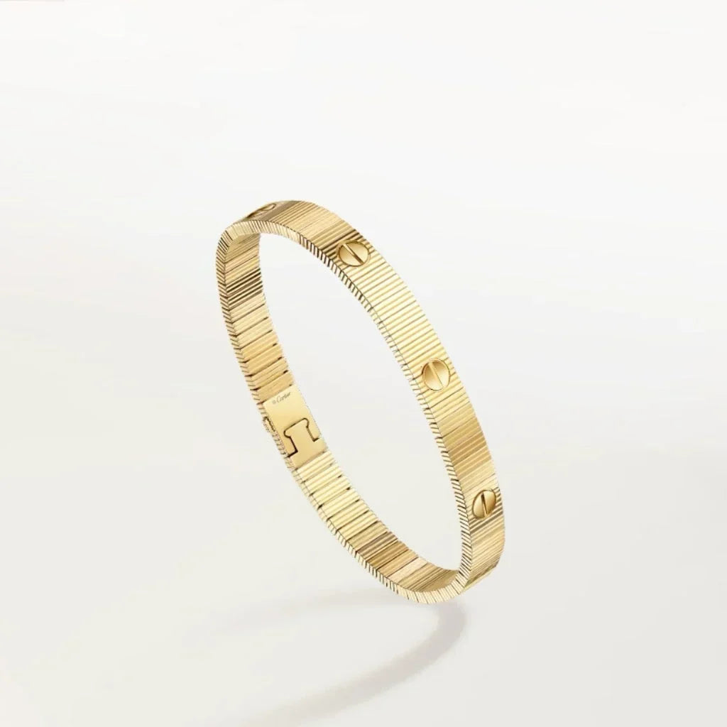 [LUXE] Lucky Spring Butterfly 5-Motif & LOVE Unlimited Bracelet Stack Set