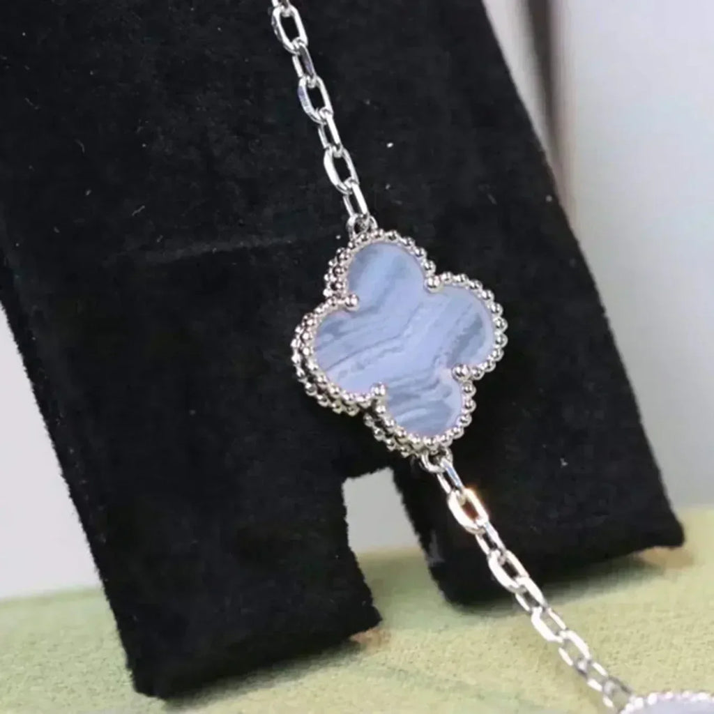 [Luxe] CLOVER 5 MOTIF PURPLE CHALCEDONY BRACELET COLLECTION