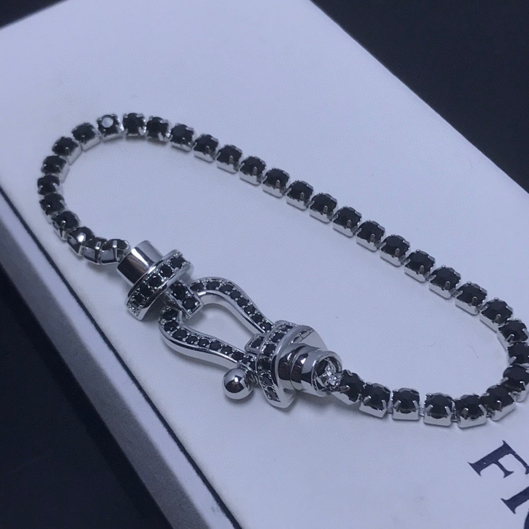 [Luxe] BRACELET DE TENNIS FORCE GRAND FER À CHEVAL TOUT DIAMANT 