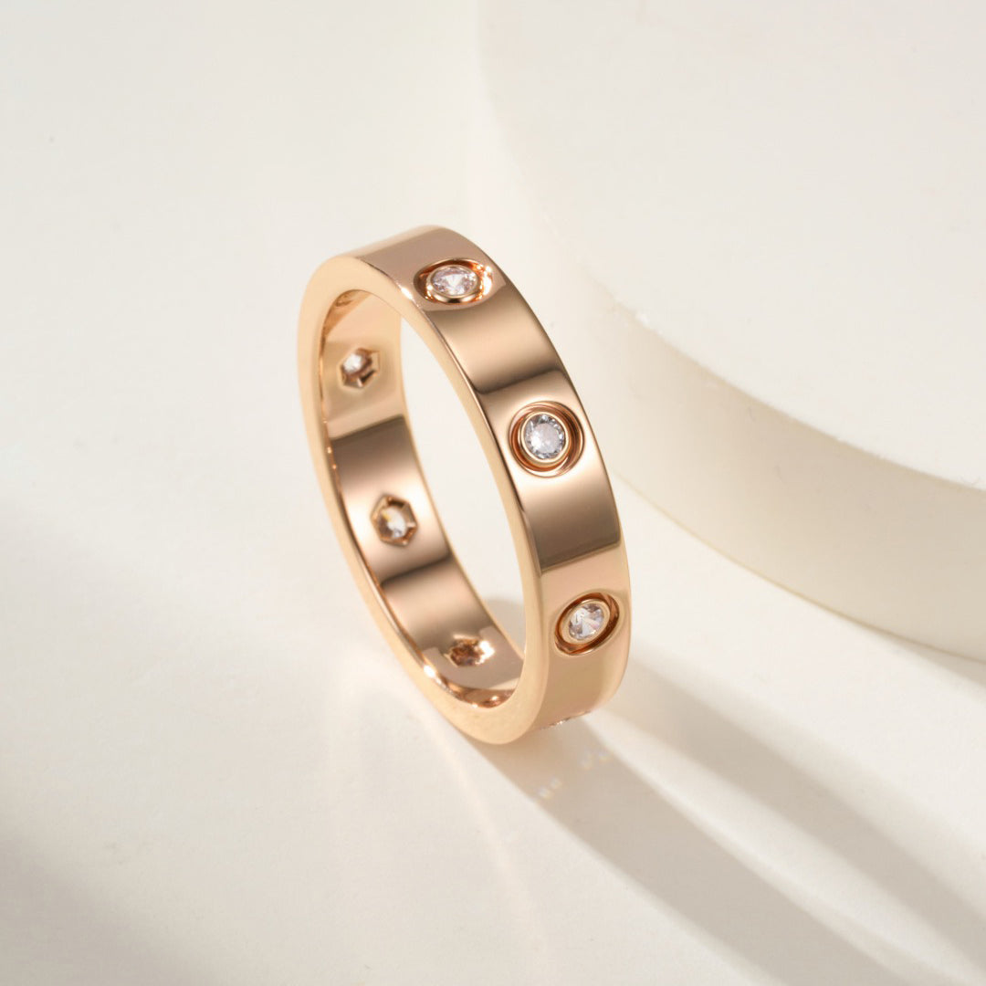 [Luxe Jewelry]LOVE 4MM 8 DIAMOND RING