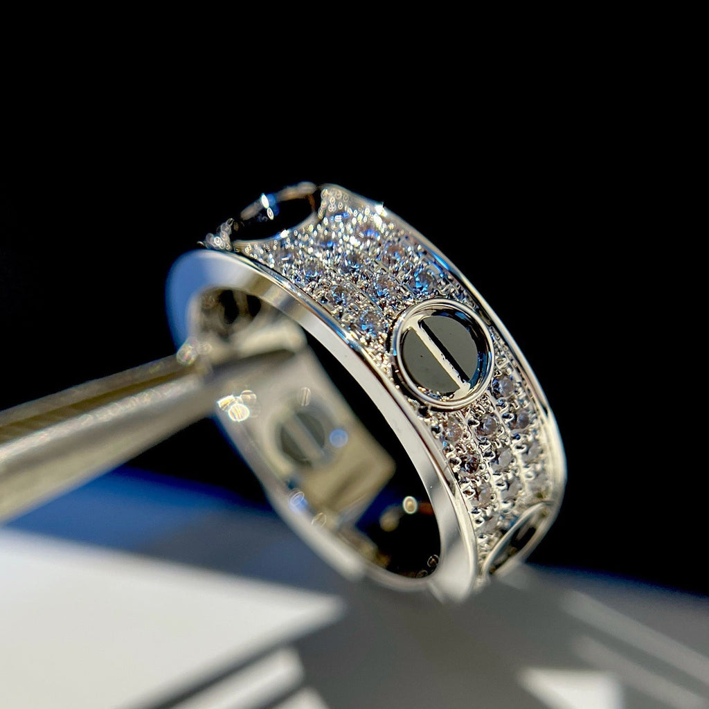 [Luxe Jewelry]LOVE RING 5.5MM DIAMONDS PAVED CERAMIC