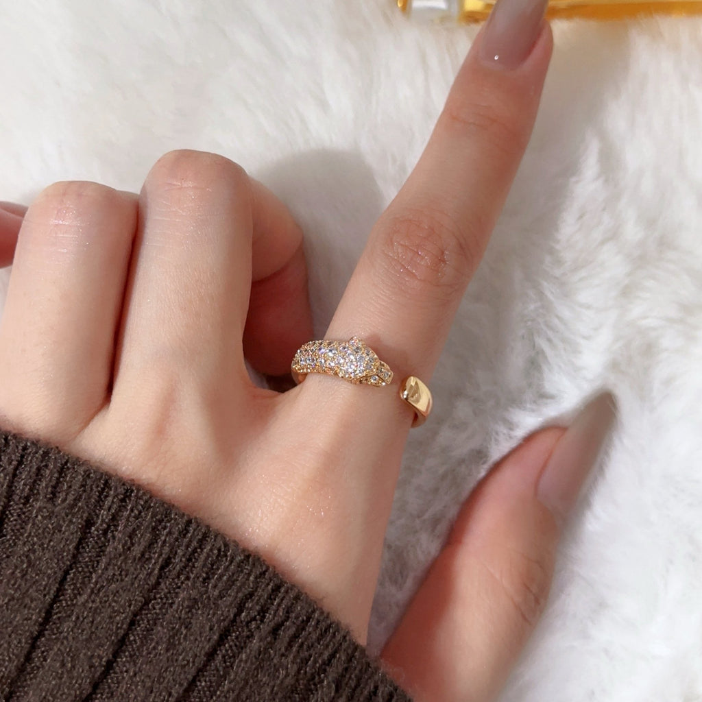 [Luxe Jewelry]PANTHERE HALF DIAMOND SMALL RING
