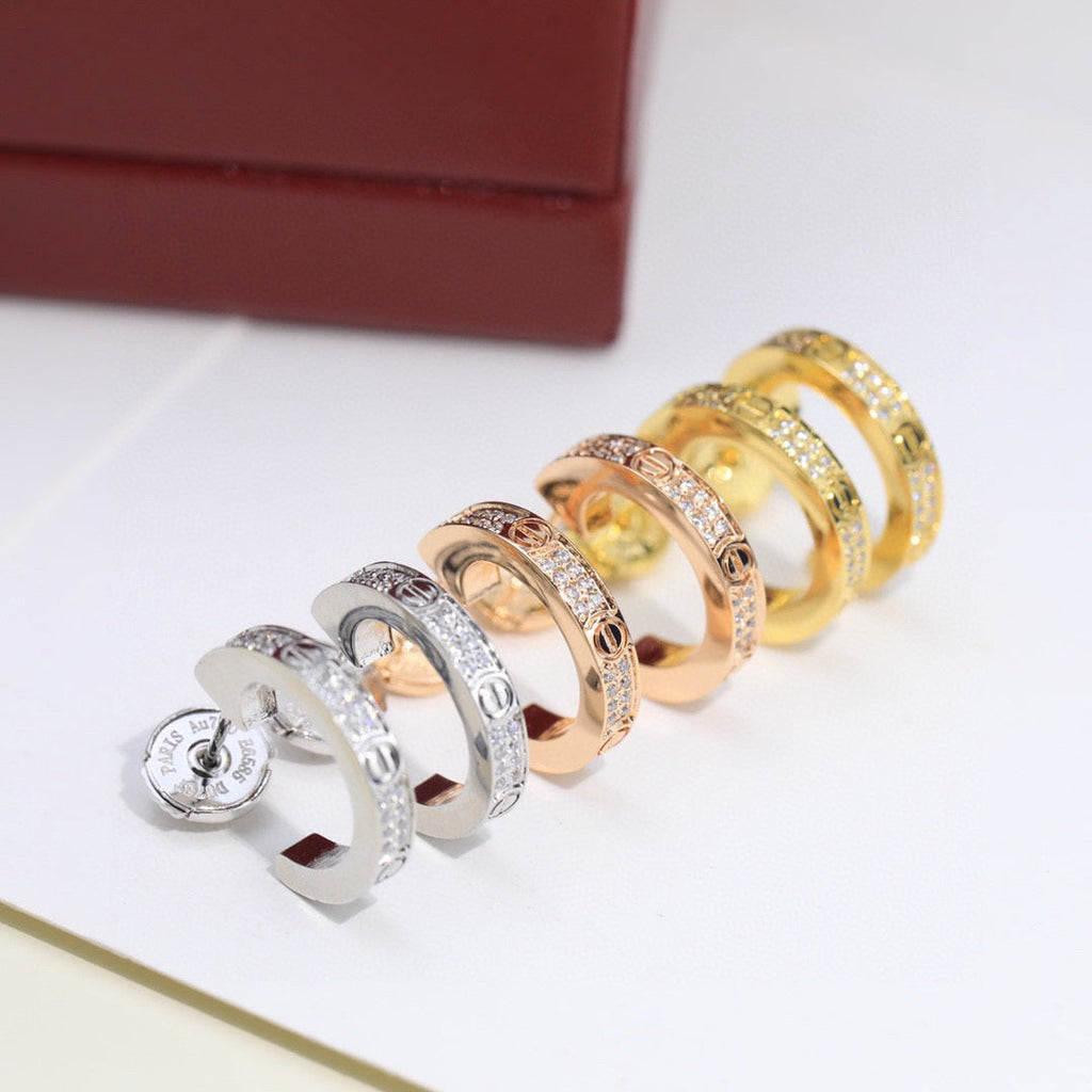 [Luxe Jewelry]LOVE 5.5MM DIAMOND PAVED EARRINGS