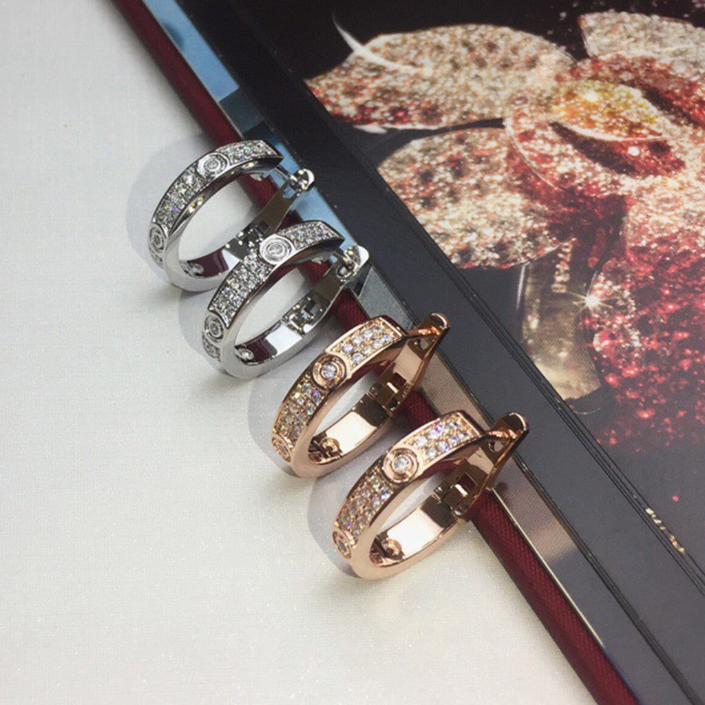 [Luxe Jewelry]LOVE 5.5MM DIAMOND PAVED EARRINGS