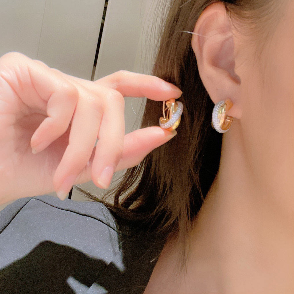 [Luxe Jewelry]TRINITY HALF DIAMOND  CLASSIC EARRINGS