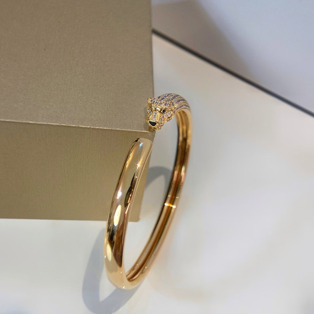 [Luxe Jewelry]PANTHERE HALF DIAMOND OPEN BRACELET