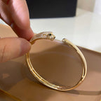 [Luxe Jewelry]PANTHERE HALF DIAMOND OPEN BRACELET
