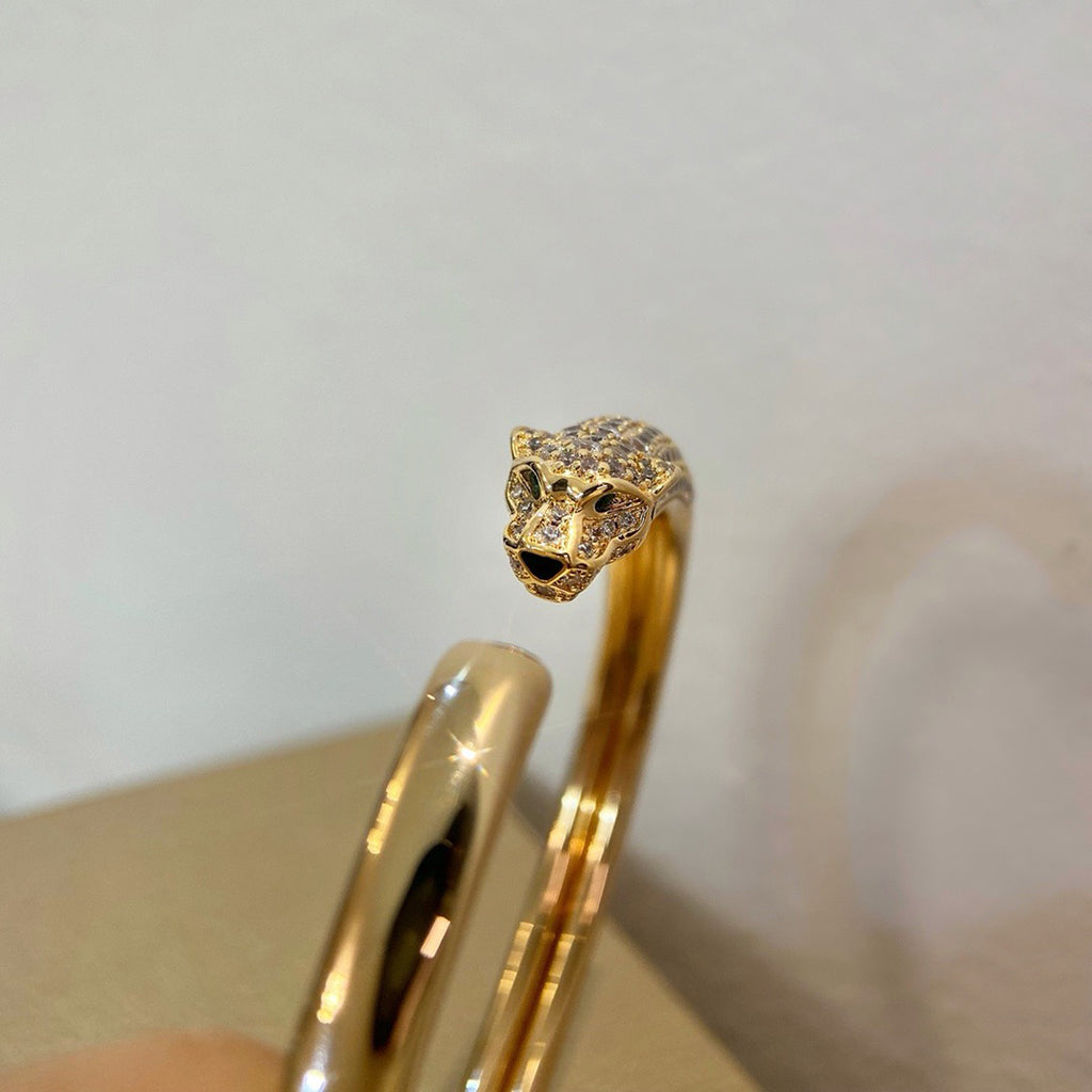 [Luxe Jewelry]PANTHERE HALF DIAMOND OPEN BRACELET