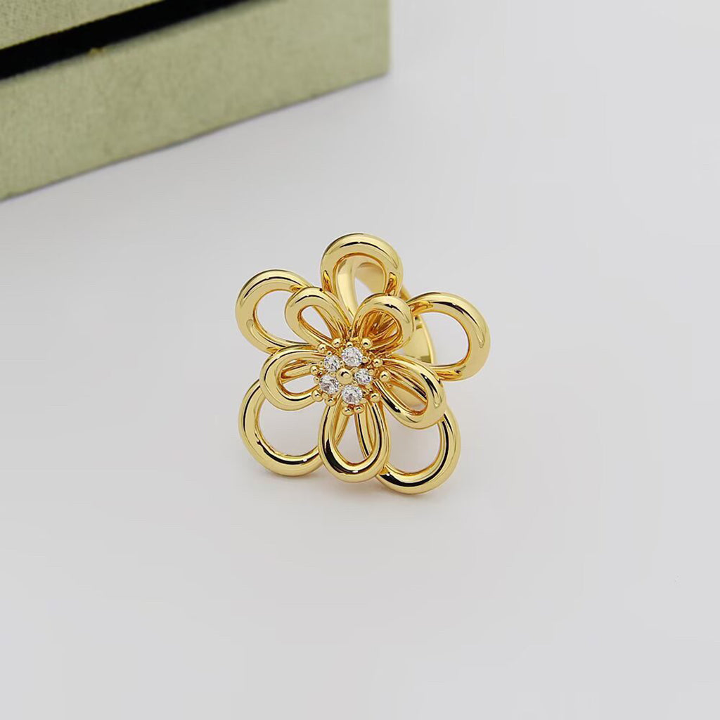 [Luxe JURI] FLOWERLACE RING 5 DIAMONDS