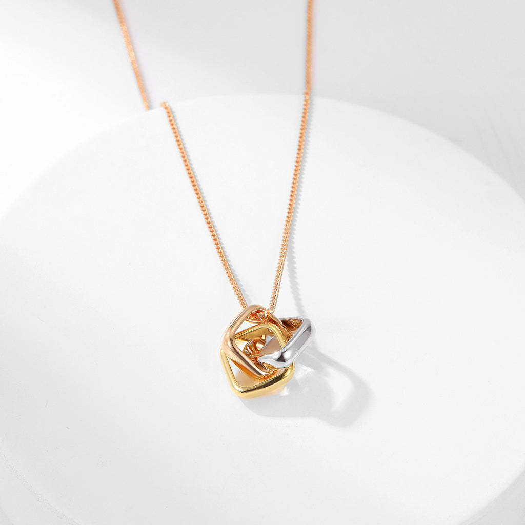 [Luxe Jewelry]TRINITY CUSHION NECKLACE COLLECTION