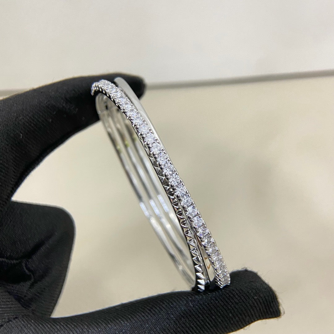[Luxe Jewelry]ETINCELLE HALF-PAVED DIAMOND BRACELET