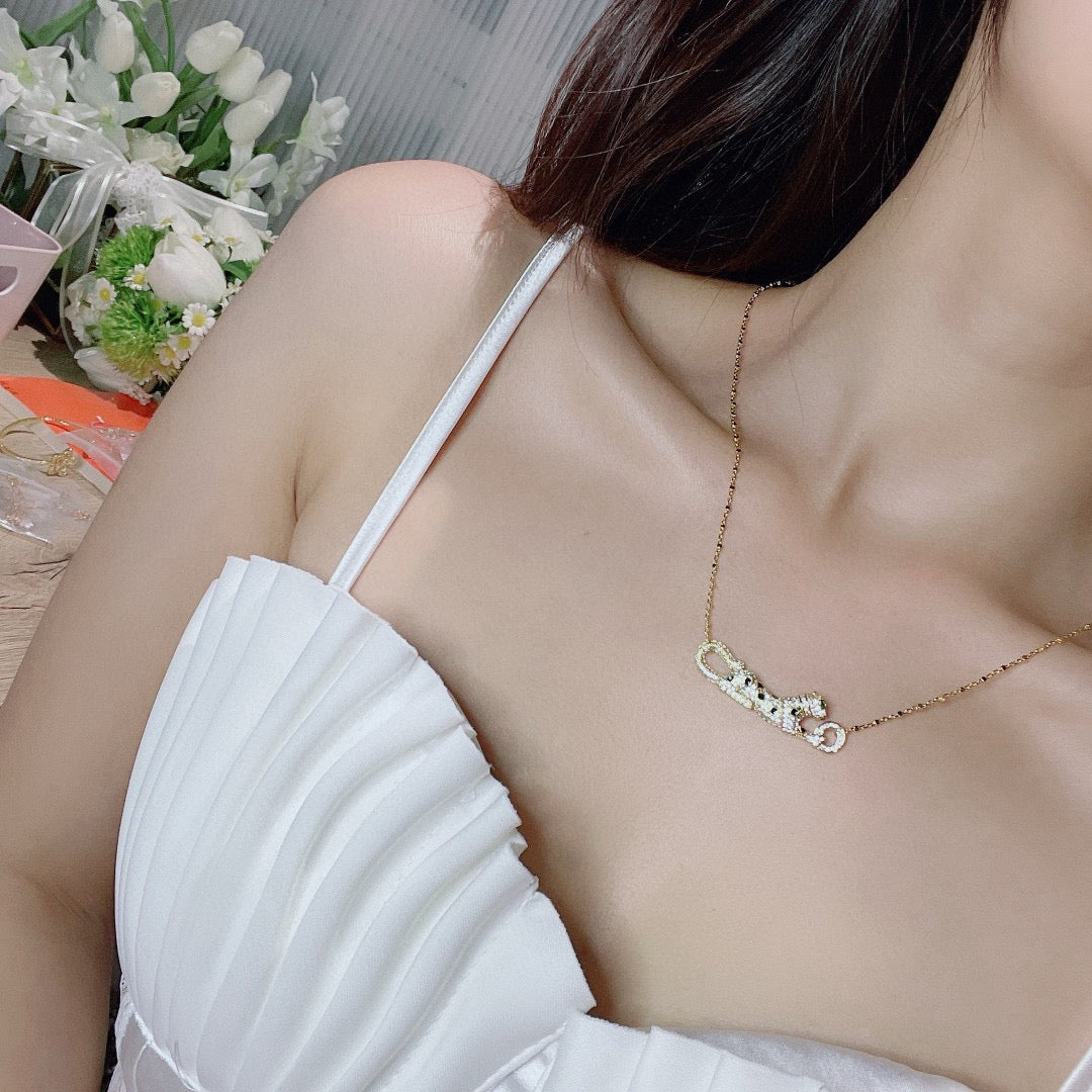 [Luxe Jewelry]PANTHERE PAVED DIAMOND NECKLACE