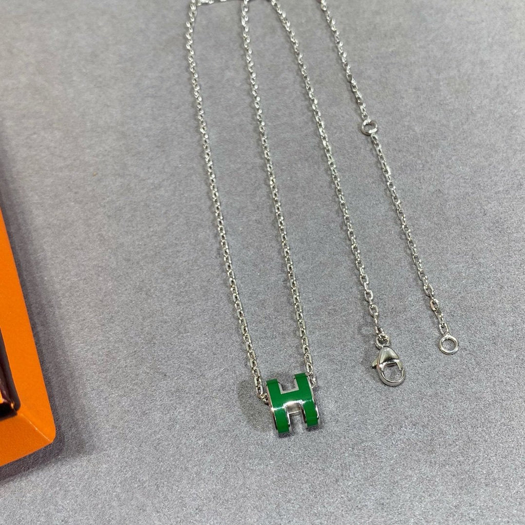 [Luxe] COLLIER POP H VERT ARGENT ET OR