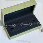 [Luxe] CLOVER 5 MOTIF PULSAR STONE BRACELET COLLECTION