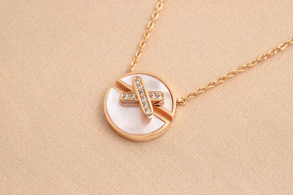[Luxe]COLLIER JEUX DE DIAMANTS OR ROSE