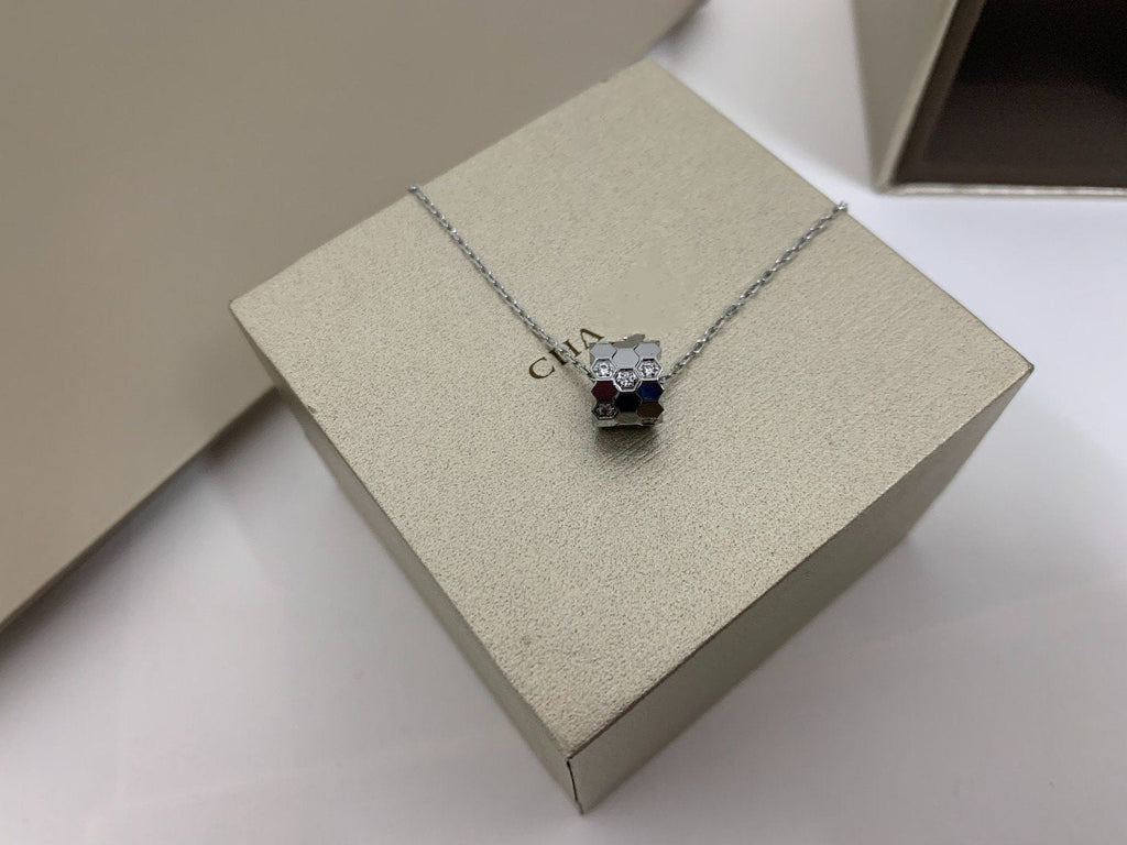 [Luxe] COLLIER DIAMANT BEE LOVE