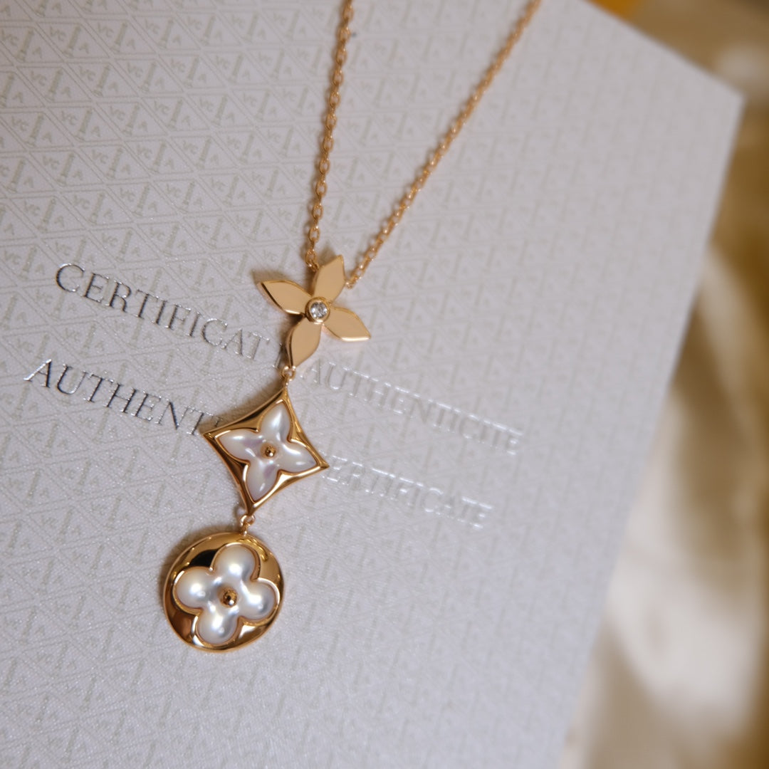 [Luxe] COLLIER LARIAT COLOR BLOSSOM OR ROSE NACRE BLANCHE ET DIAMANT
