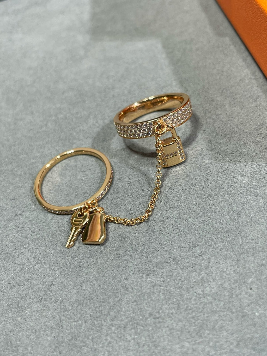 [Luxe] Bague double cloche HM Kelly avec diamants