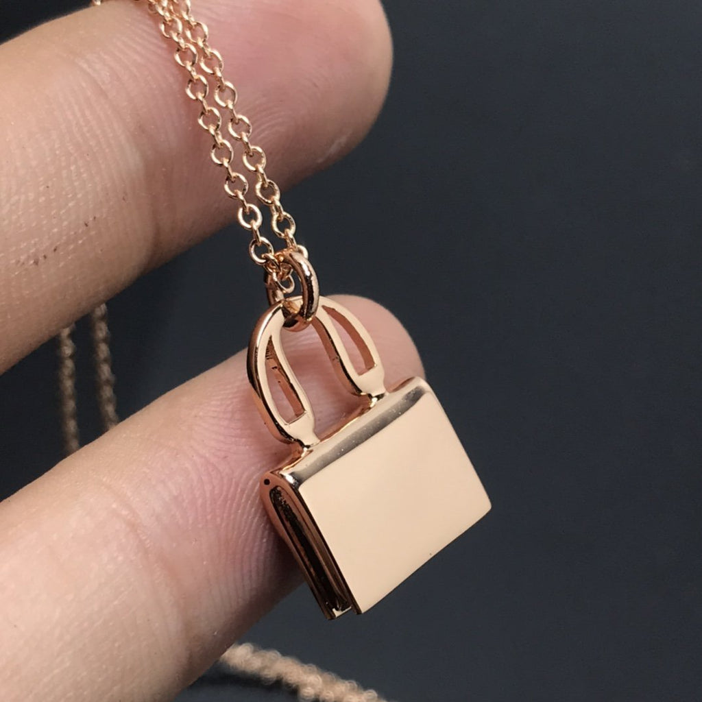 [Luxe]Collier HM Arrivée Diamant Noir