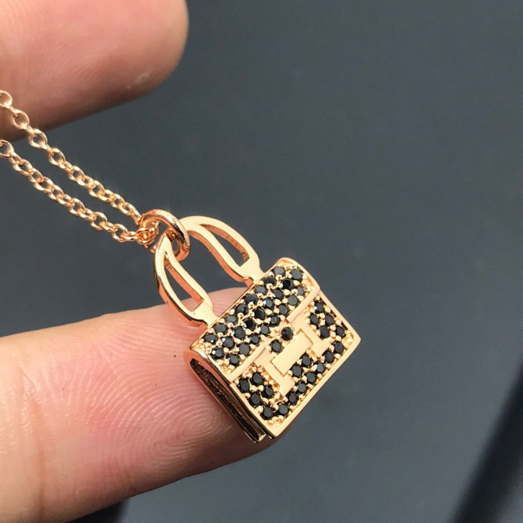[Luxe]Collier HM Arrivée Diamant Noir
