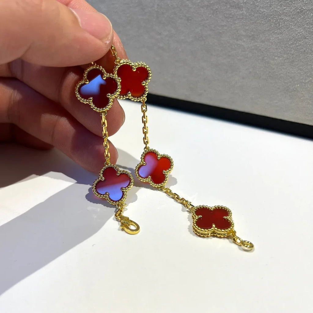[Luxe] CLOVER 5 MOTIF RED CORNELIAN BRACELET COLLECTION