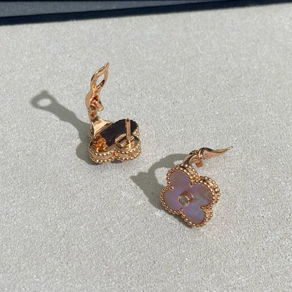 [Luxe]CLOVER MEDIUM 1 DIAMOND PINK EARRINGS