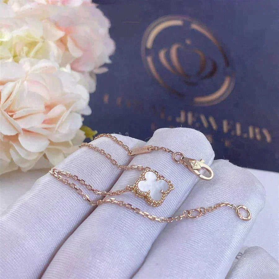 [LUXE] Clover White Mother-of-Pearl & JUSTE Bracelet Stack Set